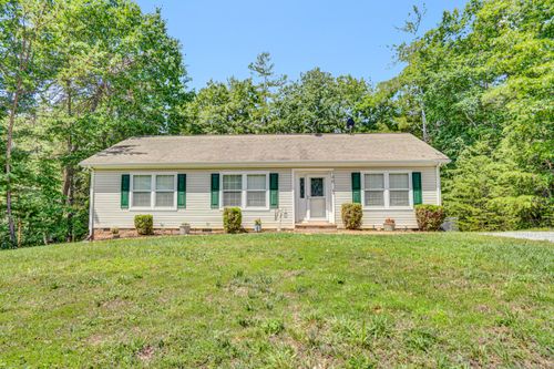 140 Circle View St, Rocky Mount, VA, 24151-6356 | Card Image