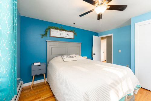 24 Sanborn Dr, Nashua, NH, 03063-3408 | Card Image