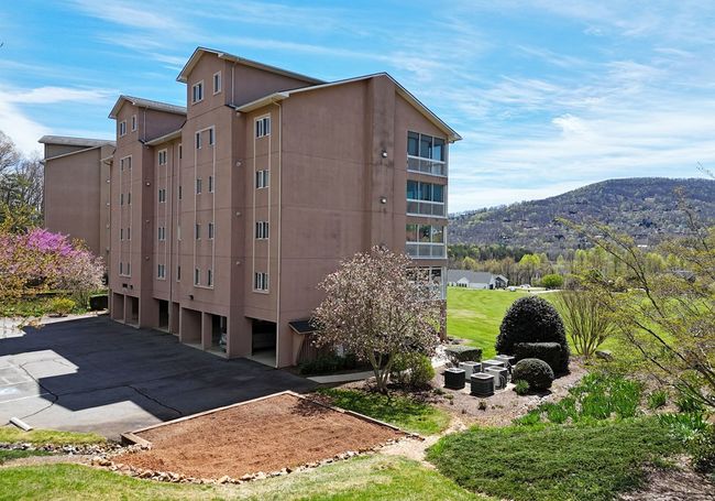 3112 Allison Ct, Condo with 2 bedrooms, 3 bathrooms and 2 parking in Young Harris GA | Image 44