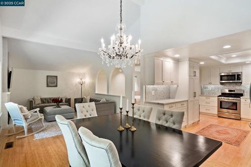1128 Westmoreland Cir, Walnut Creek, CA, 94596-6335 | Card Image