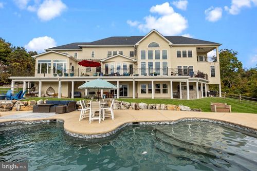 274 Pineville Rd, NEWTOWN, PA, 18940-3120 | Card Image