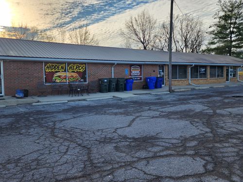 3330 Highway 31 W, White House, TN, 37188 | Card Image