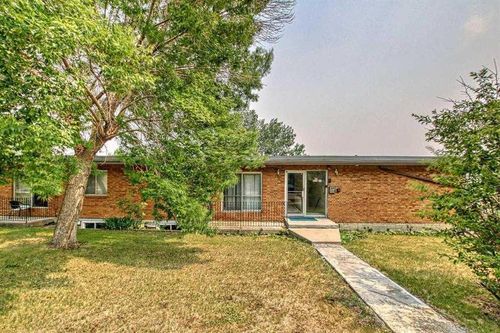 201-4328 4 St Nw, Calgary, AB, T2K1A2 | Card Image