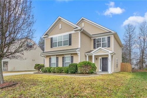 6723 Maize Dr, High Point, NC, 27265-1581 | Card Image