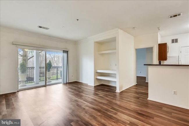 UNIT-1110 - 1601 Spring Gate Dr, Condo with 2 bedrooms, 2 bathrooms and null parking in MCLEAN VA | Image 10