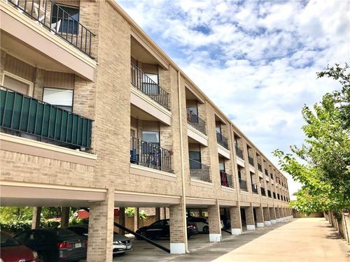 apt-301-3316 Guadalupe St, Austin, TX, 78705-2335 | Card Image