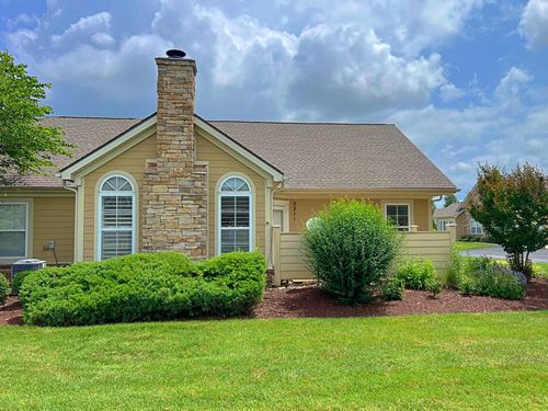 2211 Bridgeway St, Murfreesboro, TN, 37128-4923 | Card Image