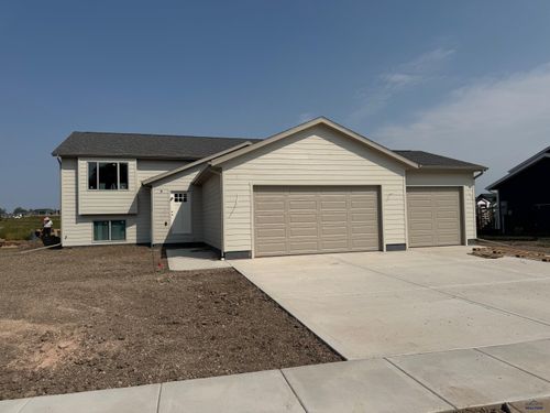 5900 Mauser Rd, Rapid City, SD, 57703-2125 | Card Image