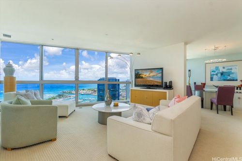 4608-1177 Queen St, Honolulu, HI, 96814-4152 | Card Image