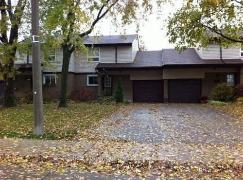 75-23 Queenslea Dr, Hamilton, ON, L8W1T7 | Card Image