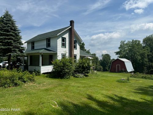 878 Bethany Tpke, Honesdale, PA, 18431-4038 | Card Image