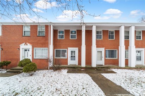 h20-22650 Fox Ave, Euclid, OH, 44123-2046 | Card Image