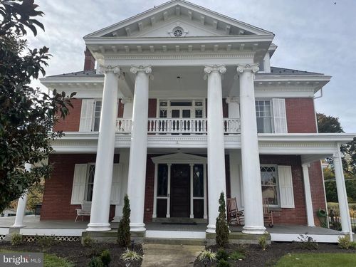 11 Linden Ave, MERCERSBURG, PA, 17236-1404 | Card Image