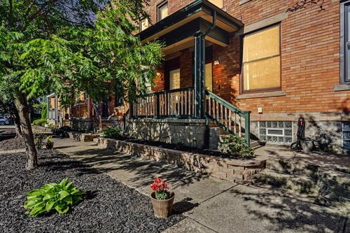 982 Highland St, Columbus, OH, 43201-5403 | Card Image
