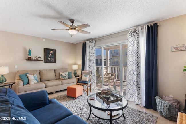 APT-2F - 1505 Carolina Beach Ave N, Condo with 2 bedrooms, 2 bathrooms and null parking in Carolina Beach NC | Image 6