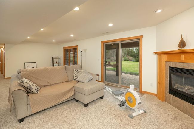 36-web-or-mls-36-Family Room.jpg | Image 36