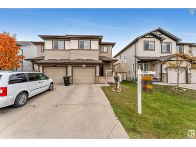 2822 16 A Ave Nw, Home with 3 bedrooms, 3 bathrooms and null parking in Edmonton AB | Image 1