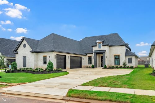 579 Corinth Cir, Bossier City, LA, 71111-6445 | Card Image
