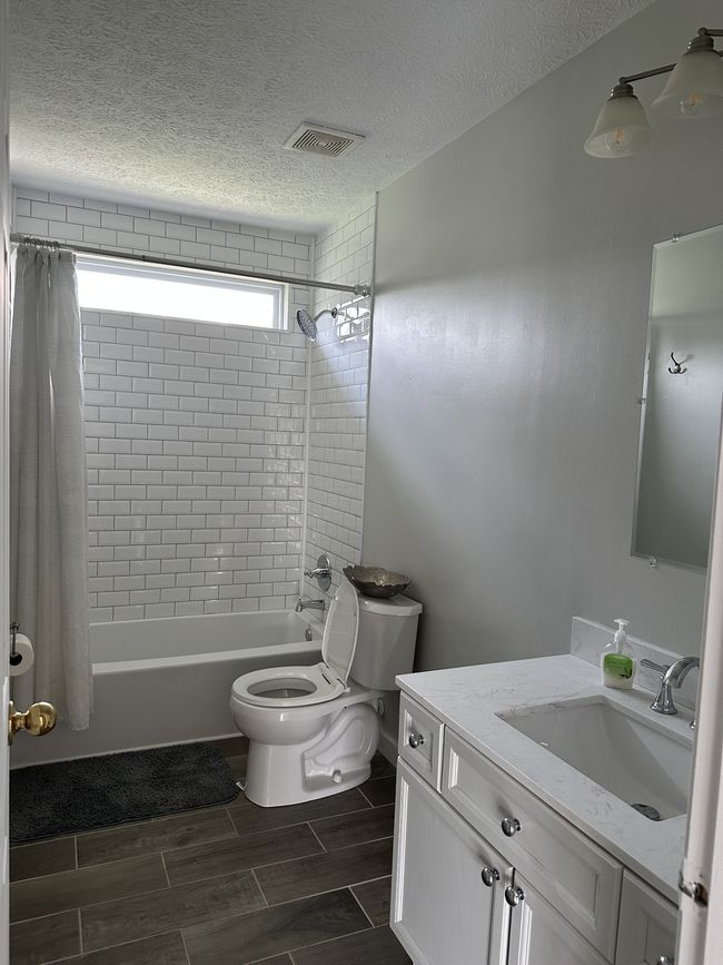 Full bathroom on 2nd floor | Image 12