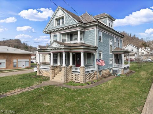 894 National Rd, Bridgeport, OH, 43912-1444 | Card Image