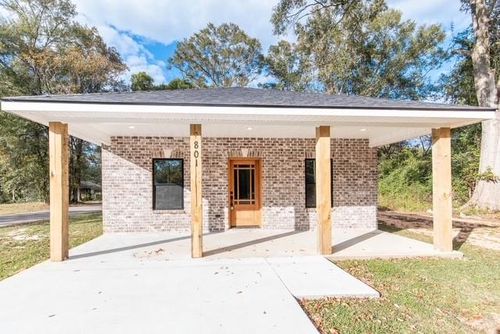 801 Fourth St, Picayune, MS, 39466-4105 | Card Image