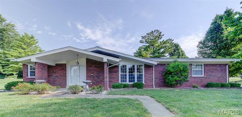617 Indian Hills Drive, St Charles, MO, 63301 | Card Image