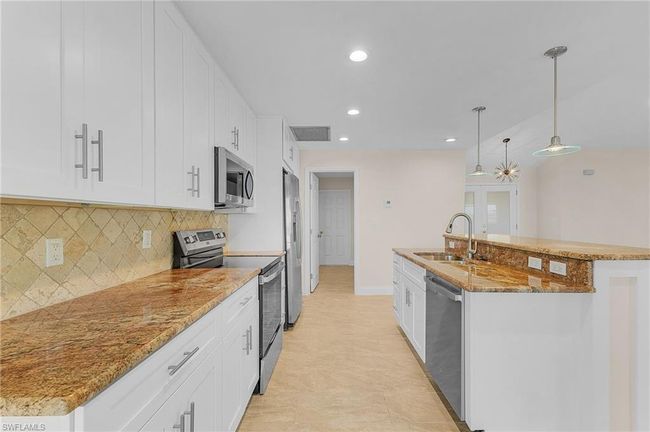 Kitchen | Image 10