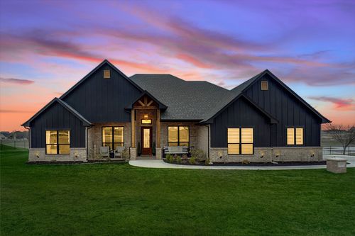 1115 Pioneer Xing, Weatherford, TX, 76088-3897 | Card Image