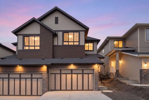 91 Heritage Manor, Cochrane, AB, T4C3K8 | Card Image