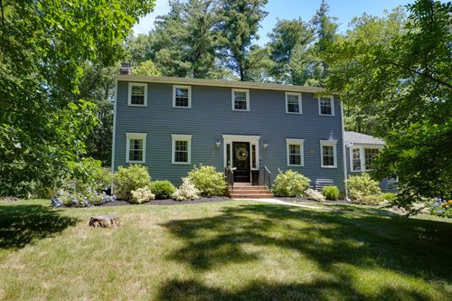 18 Coolidge Cir, Northborough, MA, 01532-1137 | Card Image