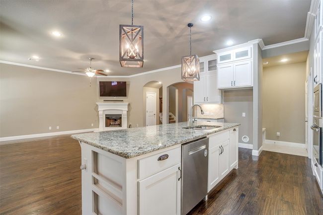 302 Blue Stem Ln, House other with 4 bedrooms, 4 bathrooms and null parking in Aledo TX | Image 9