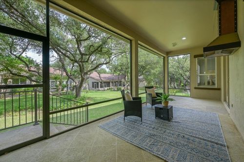 112 Hill Country Dr, Georgetown, TX, 78633-4549 | Card Image
