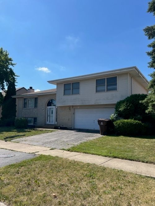 4525 Jefferson Dr, Richton Park, IL, 60471-1851 | Card Image