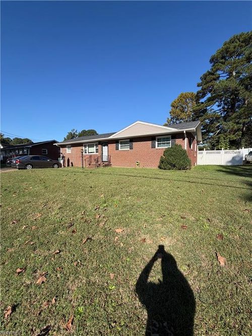 1483 Lipton Circle, Suffolk, VA, 23434 | Card Image