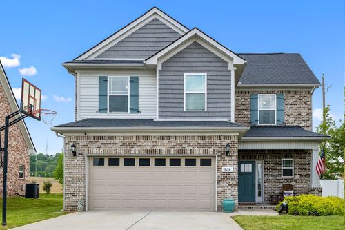 504 Eagleview Dr, Eagleville, TN, 37060-2500 | Card Image