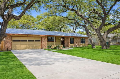 8815 Sagebrush Ln, San Antonio, TX, 78217-5822 | Card Image