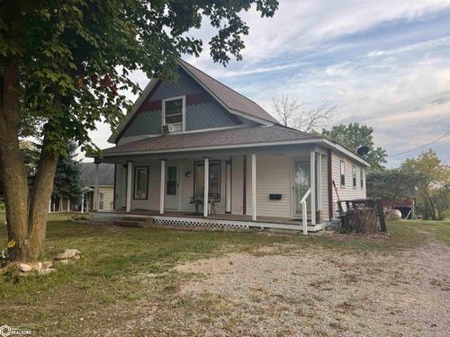 106 W 5th St, Cantril, IA, 52542-1023 | Card Image