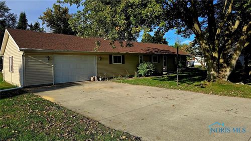 600 North St, Colton, OH, 43510-9802 | Card Image