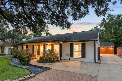 9623 Val Verde St, Houston, TX, 77063-3701 | Card Image