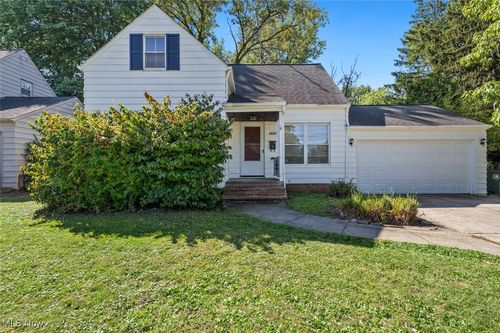 4800 Farnhurst Rd, Lyndhurst, OH, 44124-2327 | Card Image