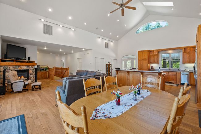 181 Sylvan Dr, House other with 4 bedrooms, 5 bathrooms and null parking in Bigfork MT | Image 18