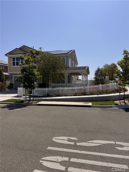 44 Clearwood St, Fillmore, CA, 93015-1890 | Card Image