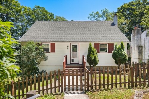 59 Lakeview Dr, Sussex, NJ, 07461-1028 | Card Image