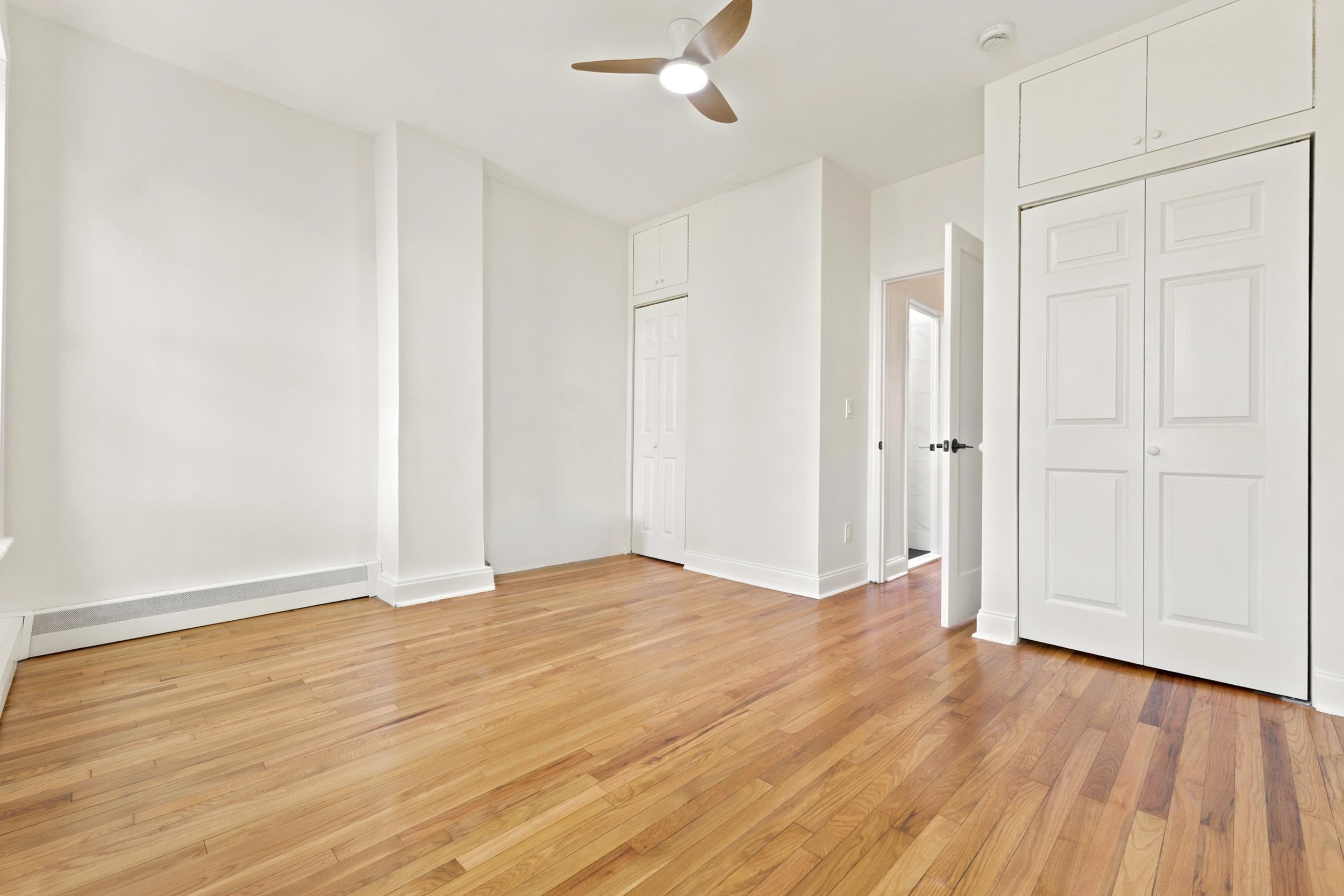 Residential Lease in JC, Bergen-Lafayett 3
