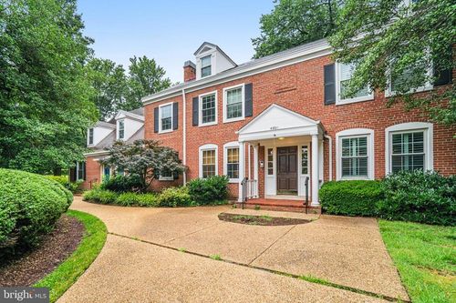 apt-b2-4801 31st St S, ARLINGTON, VA, 22206-1600 | Card Image