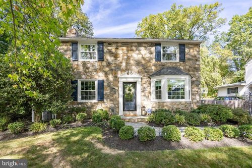 65 Upper Gulph Rd, Strafford, PA, 19087-2440 | Card Image