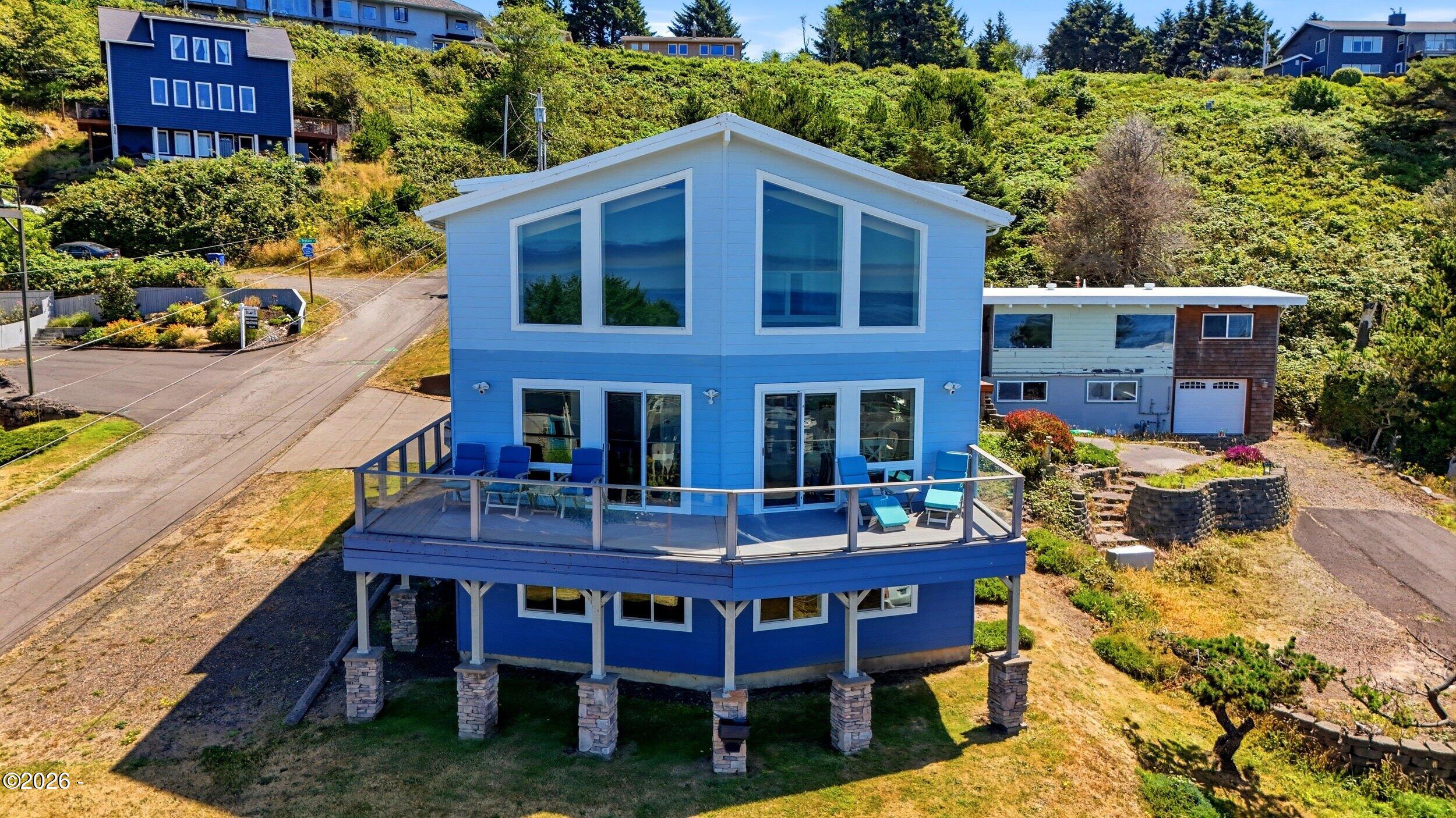 Residential in Lincoln City 4
