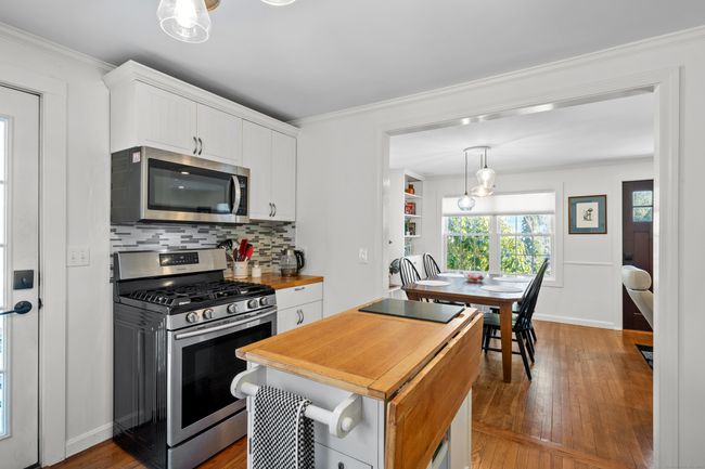115 S Broad St, House other with 4 bedrooms, 2 bathrooms and null parking in Pawcatuck CT | Image 20