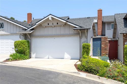 6640 Bridle Cir, Yorba Linda, CA, 92886-6427 | Card Image