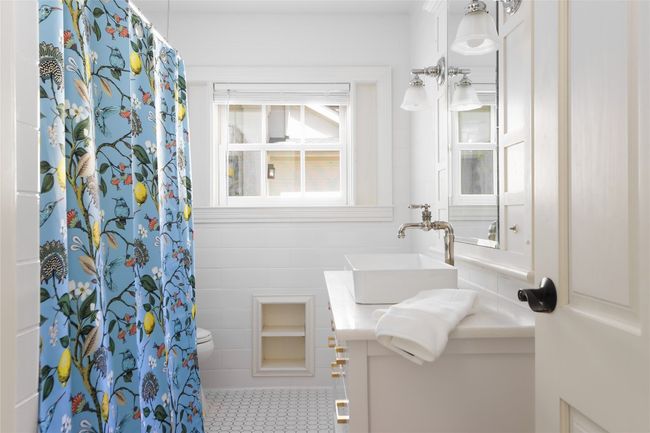 1904 Meadowbrook Dr, House other with 4 bedrooms, 4 bathrooms and 4 parking in Austin TX | Image 33